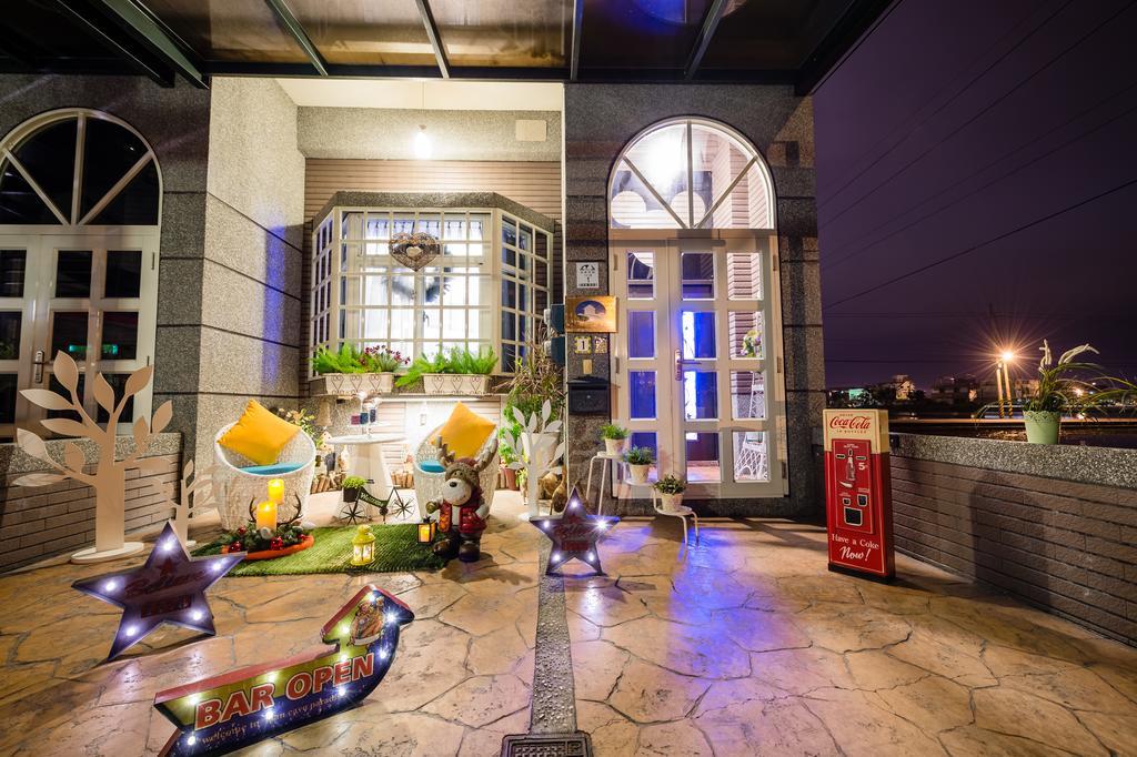 巴黎villa 主題派對k歌 Bbq 麻將包棟 Luodong Zewnętrze zdjęcie